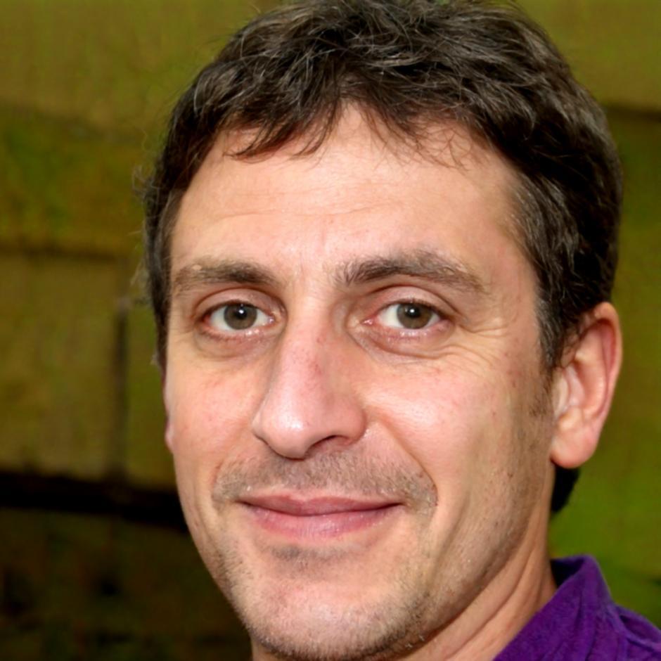 Henrik Novak, Mobile Design Specialist